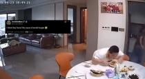 Child-values-food-during-earthquake--china