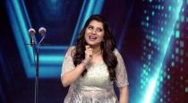 Best anchor award goes to Priyanka trolled by netizens 