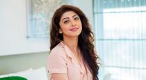 actress-pranitha-blessed-with-girl-baby