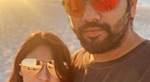 Rohit relaxed with wife at beach