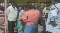School student attack college girl in thirupathur 