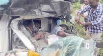 Thanjavur Kumbakkonam Load Auto Govt Bus Crash 2 Died