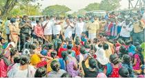Thiruvallur Vellavedu Pvt Company Hostel 400 Woman Affected Food Poison 7 Girls Data Missing 