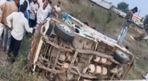 gujarat-udaipur-school-girl-jump-off-truck-avoid-molest