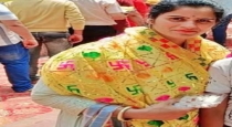 In-madhya-pradesh-ujjain-woman-dies-after-scarf-stuck-i