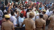 A complete shutdown in Kerala today to condemn the arrest of the executives of Popular Brand of India..!